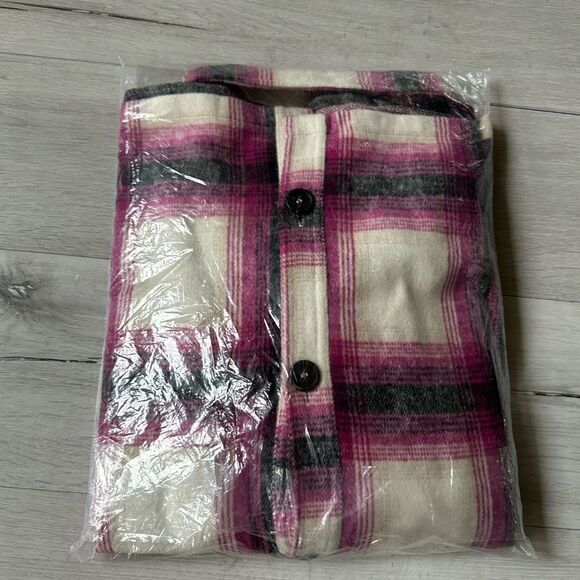 ZENANA OVERSIZED LONGLINE PLAID SHACKET IN MAGENTA‎ L NWT in packaging - Picture 5 of 5